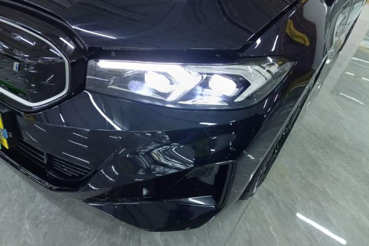 Used BMW i3 2023 eDrive 40 L Midnight Sports Package Left Front Headlight
