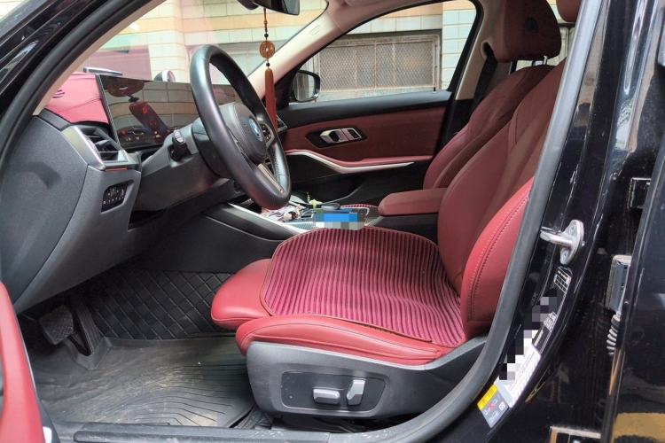 Used BMW i3 2023 eDrive 40 L Midnight Sports Package Left Front Seat