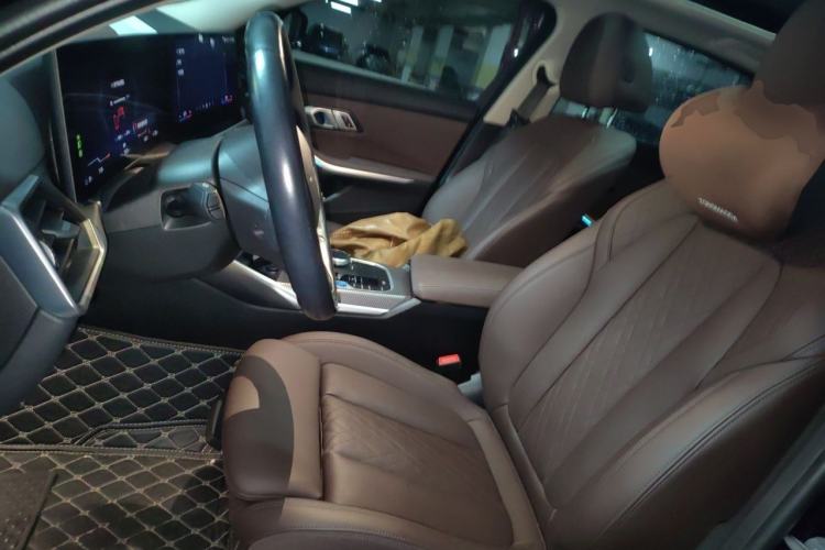 Used BMW i3 2023 eDrive 40 L Midnight Sports Package Left Front Seat