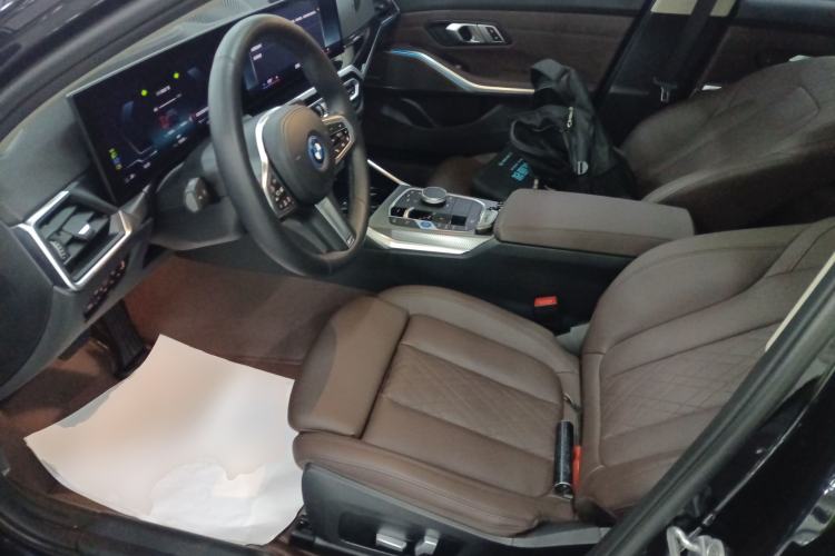 Used BMW i3 2023 eDrive 40 L Midnight Sports Package Left Front Seat
