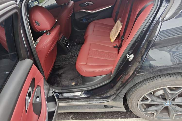 Used BMW i3 2023 eDrive 40 L Midnight Edition Left Rear Seat
