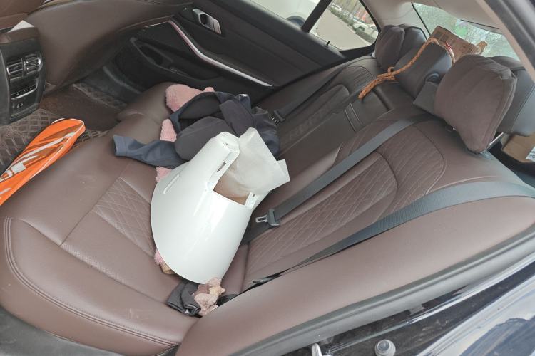 Used BMW i3 2023 eDrive 40 L Midnight Edition Left Rear Seat