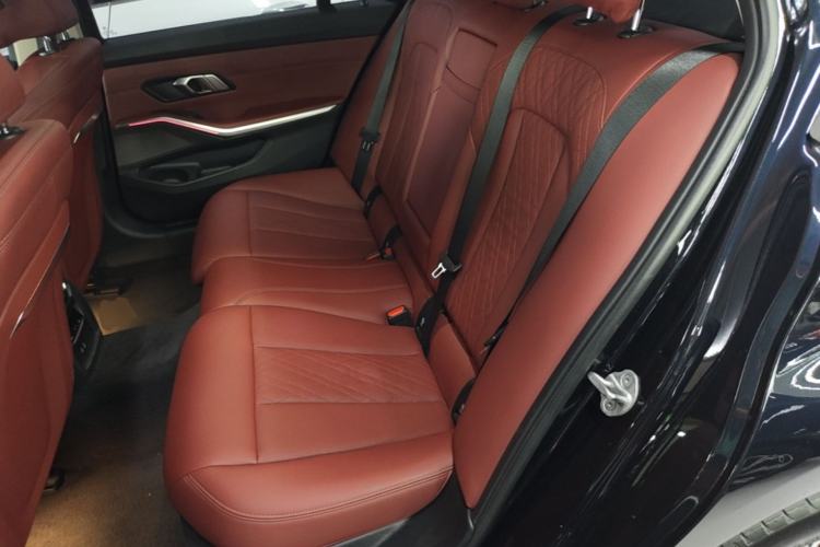 Used BMW i3 2023 eDrive 40 L Midnight Edition Left Rear Seat