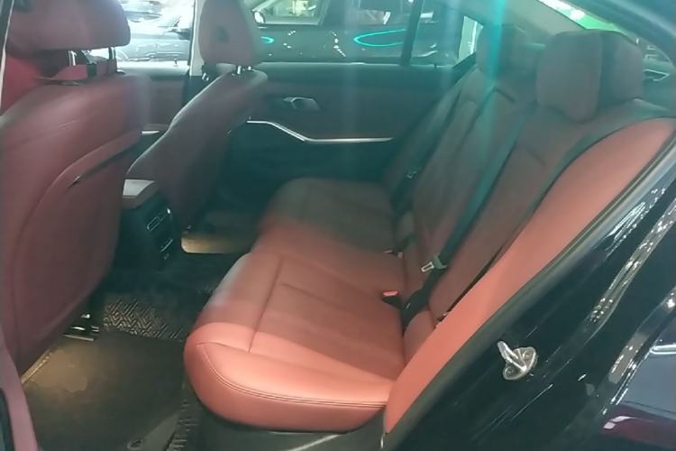 Used BMW i3 2023 eDrive 40 L Midnight Edition Left Rear Seat