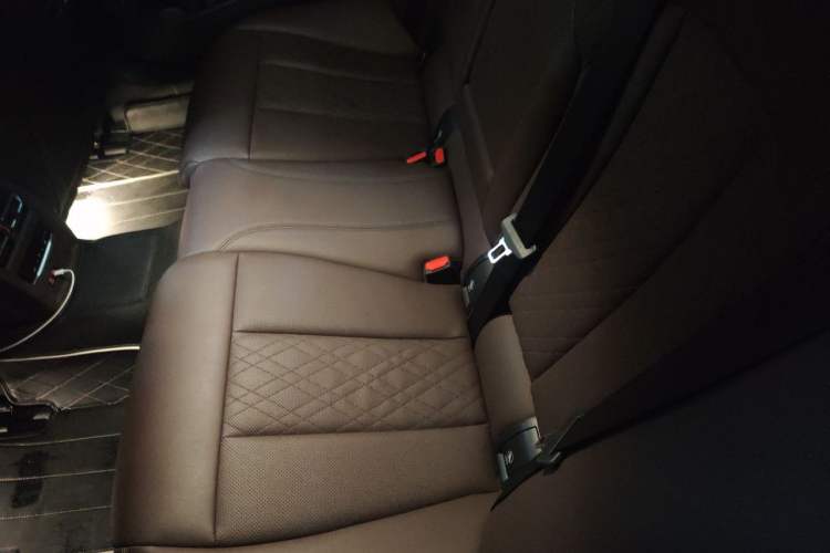 Used BMW i3 2023 eDrive 40 L Midnight Edition Left Rear Seat