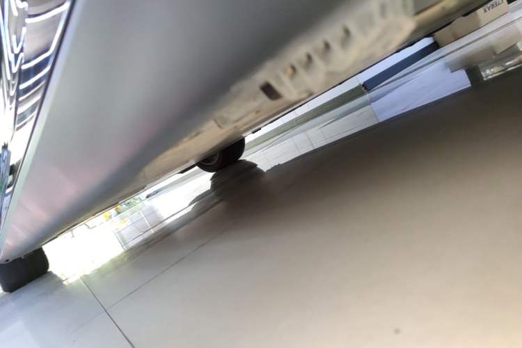 Used BMW i3 2023 eDrive 40 L Midnight Edition Left Side Sill