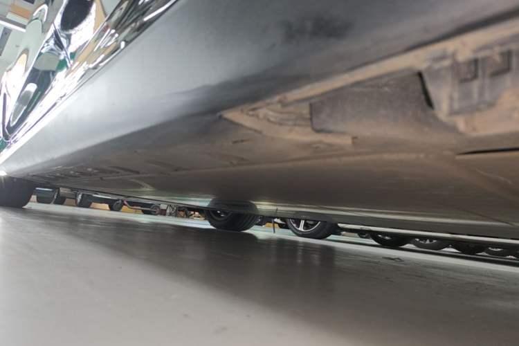 Used BMW i3 2023 eDrive 40 L Midnight Edition Left Side Sill