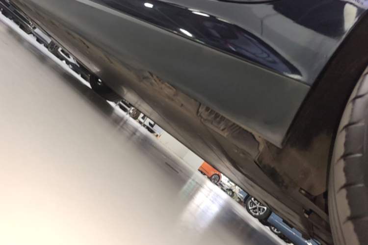 Used BMW i3 2023 eDrive 40 L Midnight Edition Left Side Sill