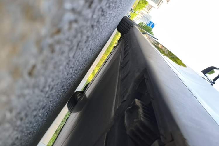 Used BMW i3 2023 eDrive 40 L Midnight Edition Left Side Sill
