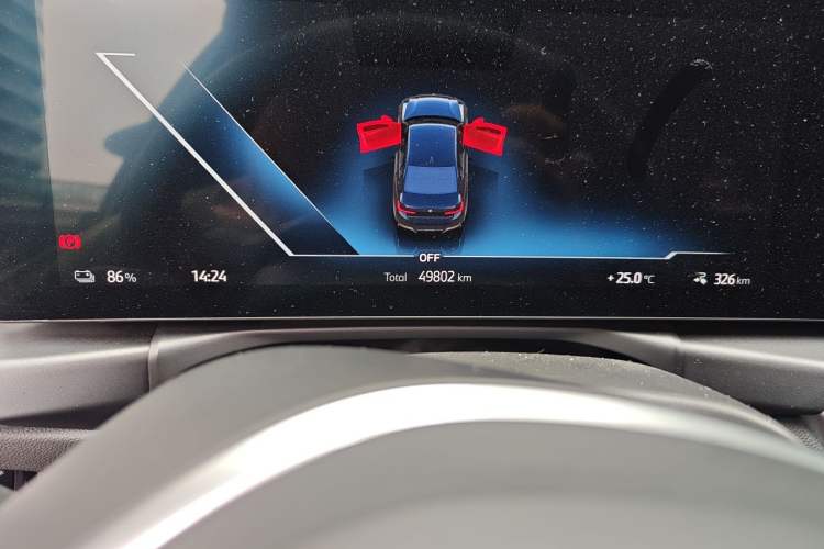 Used BMW i3 2023 eDrive 40 L Midnight Edition Odometer Close Up