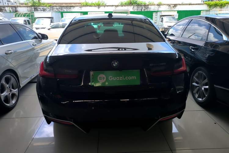 Used BMW i3 2023 eDrive 40 L Midnight Edition Rear
