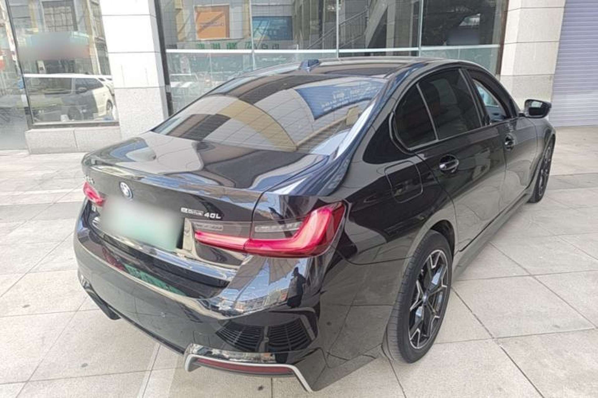 Used BMW i3 2023 eDrive 40 L Midnight Edition Rear Right 45 Deg