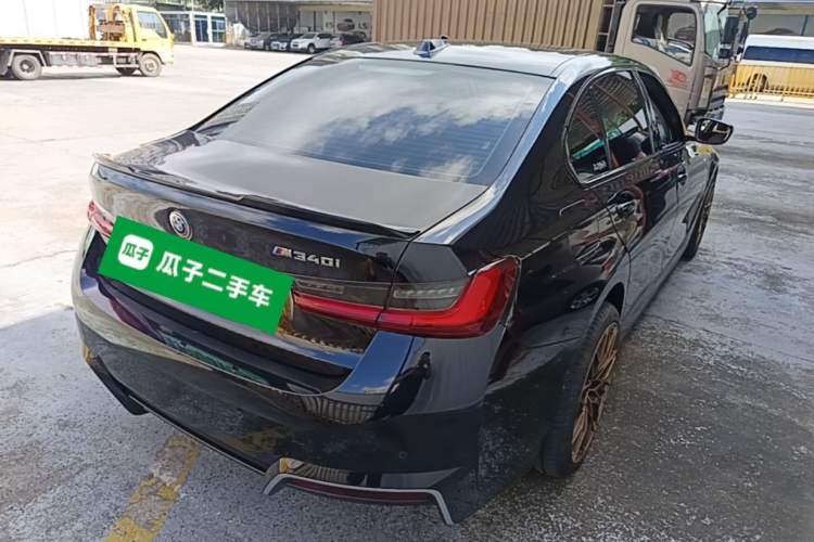 Used BMW i3 2023 eDrive 40 L Midnight Edition Rear Right 45 Deg