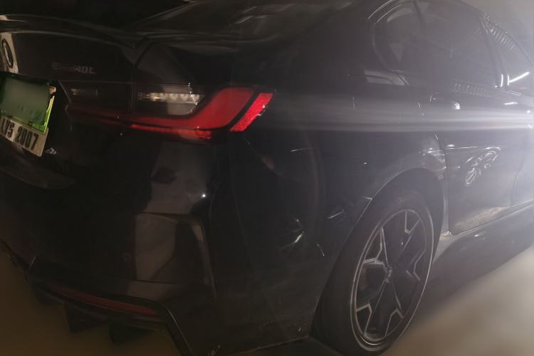 Used BMW i3 2023 eDrive 40 L Midnight Edition Rear Right 45 Deg