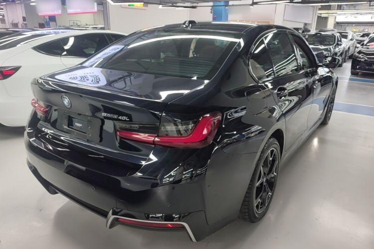 Used BMW i3 2023 eDrive 40 L Midnight Edition Rear Right 45 Deg