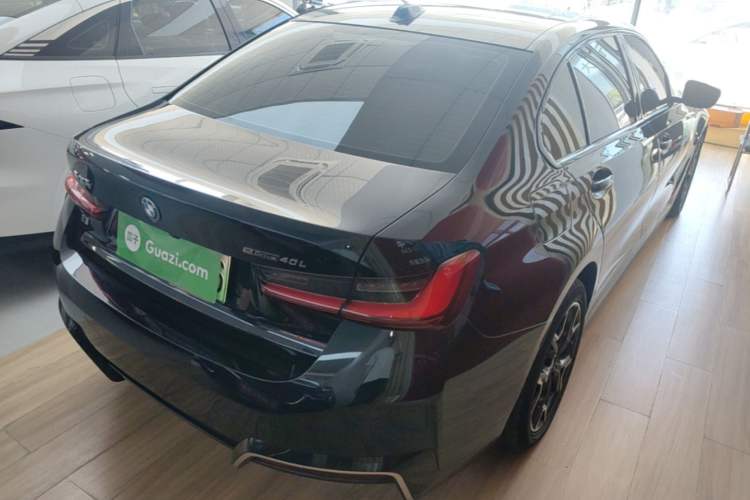 Used BMW i3 2023 eDrive 40 L Midnight Edition Rear Right 45 Deg
