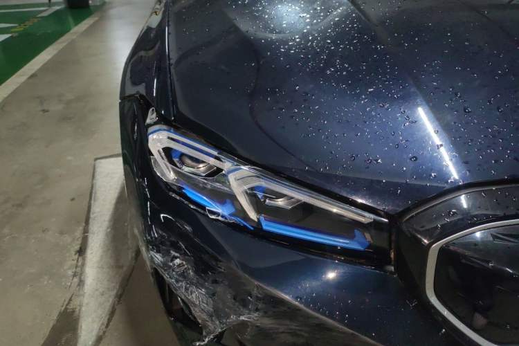 Used BMW i3 2023 eDrive 40 L Midnight Sports Package Right Front Headlight