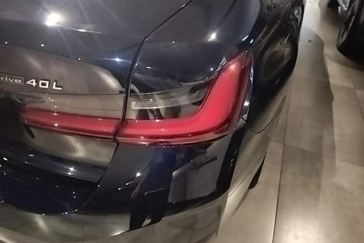 Used BMW i3 2023 eDrive 40 L Midnight Edition Right Rear Taillight