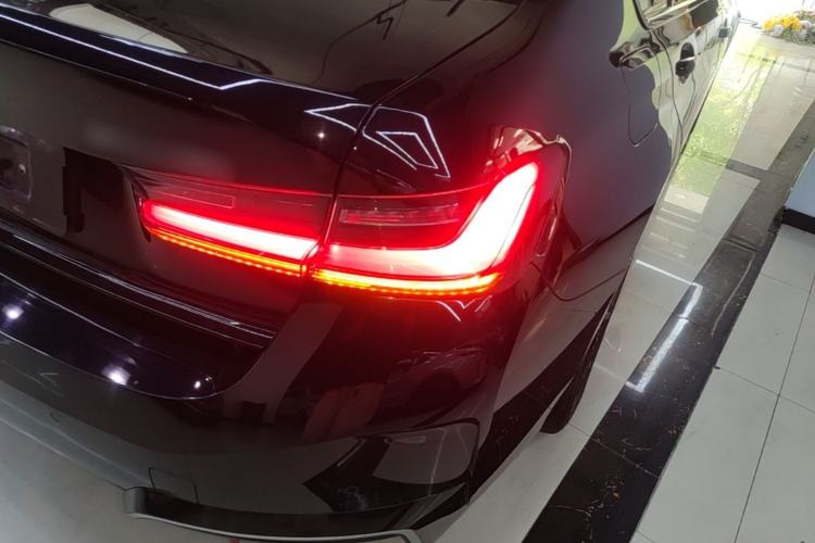Used BMW i3 2023 eDrive 40 L Midnight Edition Right Rear Taillight