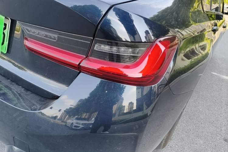 Used BMW i3 2023 eDrive 40 L Midnight Edition Right Rear Taillight