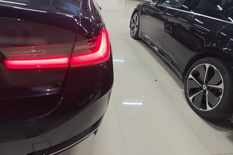 Used BMW i3 2023 eDrive 40 L Midnight Sports Package Right Rear Taillight