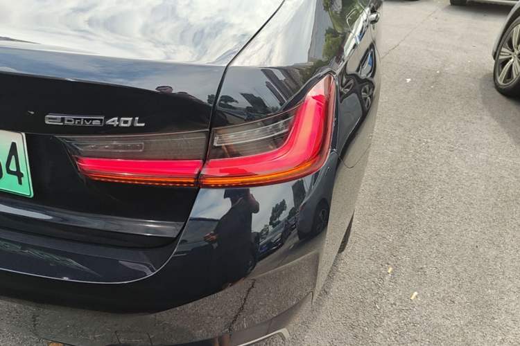 Used BMW i3 2023 eDrive 40 L Midnight Sports Package Right Rear Taillight