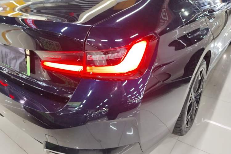 Used BMW i3 2023 eDrive 40 L Midnight Edition Right Rear Taillight