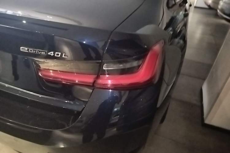 Used BMW i3 2023 eDrive 40 L Midnight Edition Right Rear Taillight