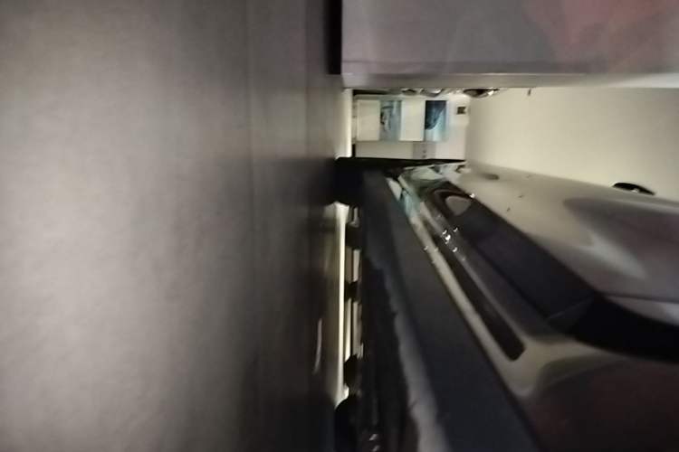 Used BMW i3 2023 eDrive 40 L Midnight Edition Right Side Sill