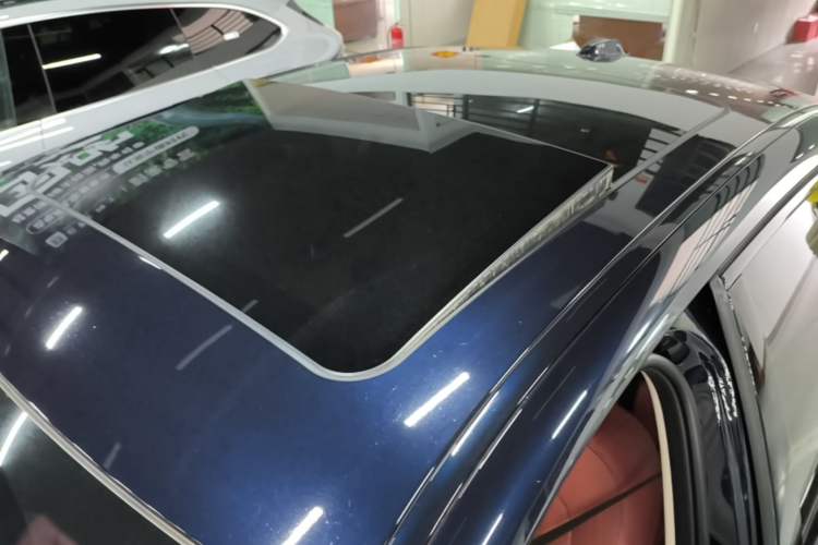 Used BMW i3 2023 eDrive 40 L Midnight Edition Roof