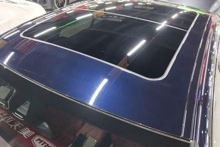 Used BMW i3 2023 eDrive 40 L Midnight Edition Roof
