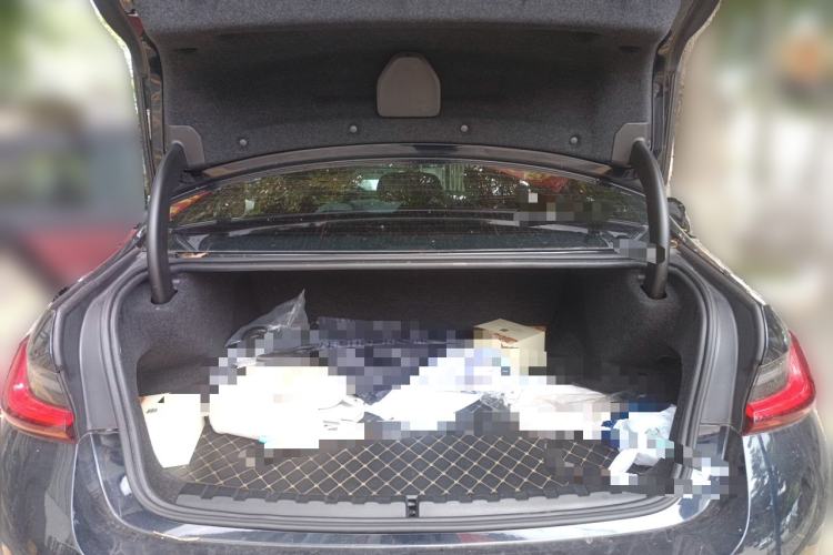 Used BMW i3 2023 eDrive 40 L Midnight Sports Package Trunk