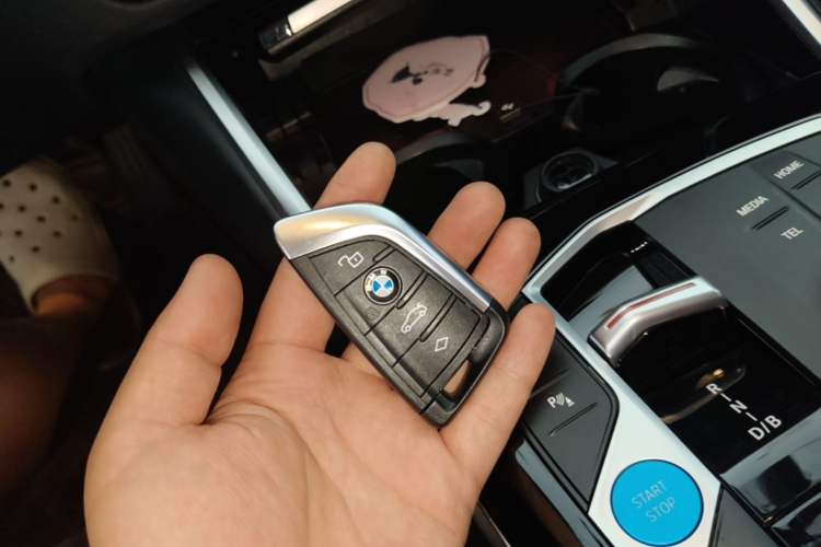 Used BMW i3  Vehicle Key