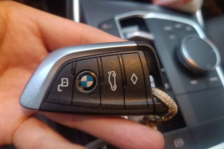 Used BMW i3 2023 eDrive 40 L Midnight Edition Vehicle Key