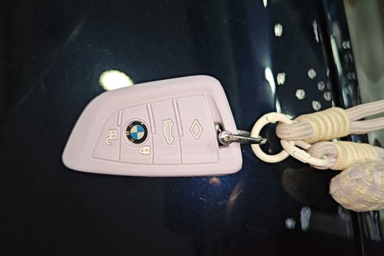 Used BMW i3 2023 eDrive 40 L Midnight Edition Vehicle Key