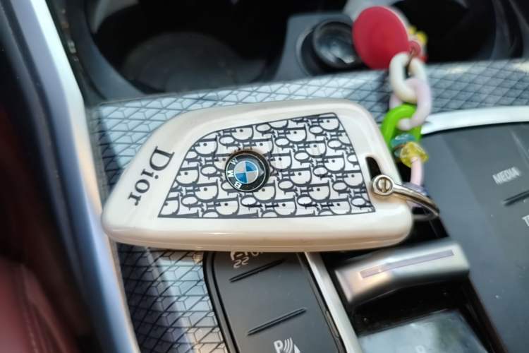 Used BMW i3 2023 eDrive 40 L Midnight Edition Vehicle Key