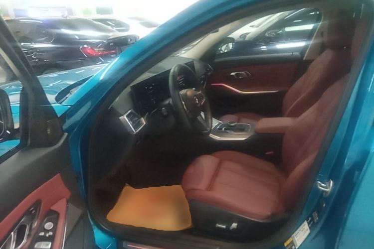 Used BMW i3 2023 eDrive 40 L Midnight Sports Package Driver Seat