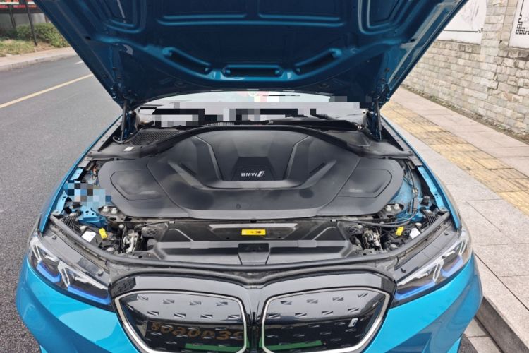 Used BMW i3 2023 eDrive 40 L Midnight Sports Package Engine Bay