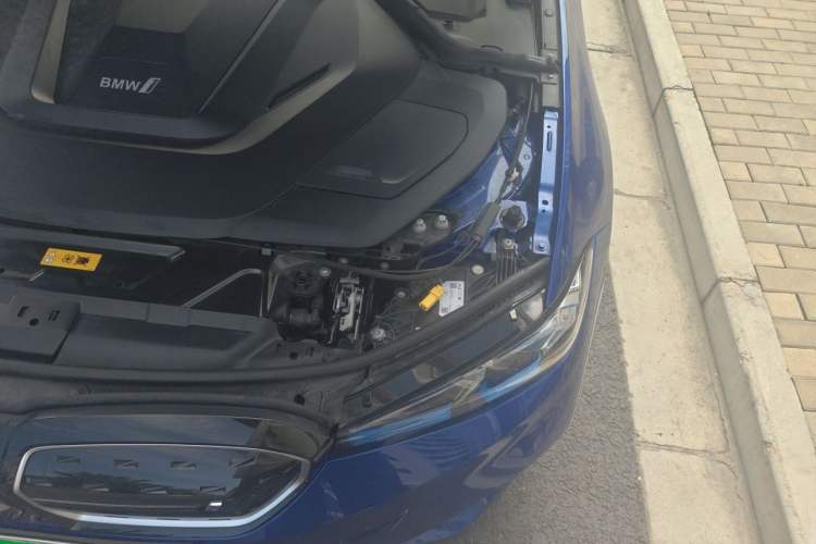 Used BMW i3 2023 eDrive 40 L Midnight Sports Package Engine Bay Left