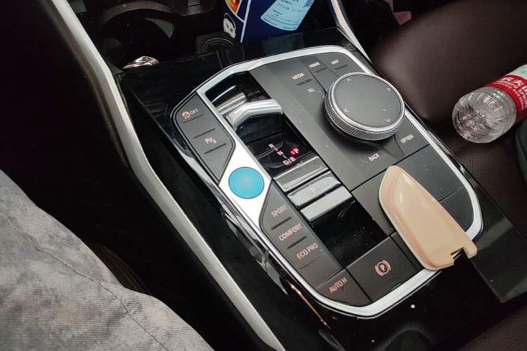 Used BMW i3 2023 eDrive 40 L Midnight Edition Gear Lever