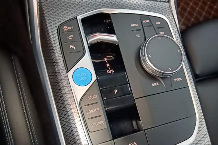 Used BMW i3 2023 eDrive 40 L Midnight Sports Package Gear Lever