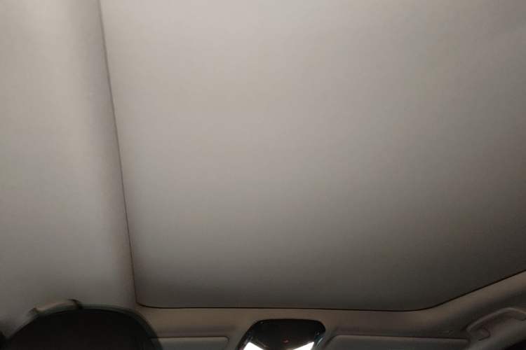 Used BMW i3 2023 eDrive 40 L Midnight Sports Package Headliner
