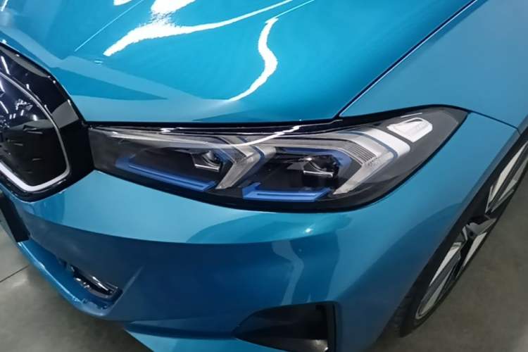 Used BMW i3 2023 eDrive 40 L Midnight Sports Package Left Front Headlight