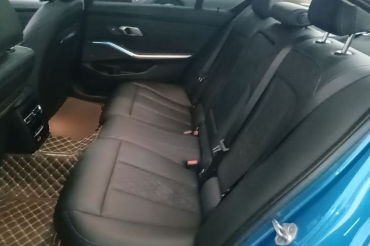 Used BMW i3 2023 eDrive 40 L Midnight Sports Package Left Rear Seat
