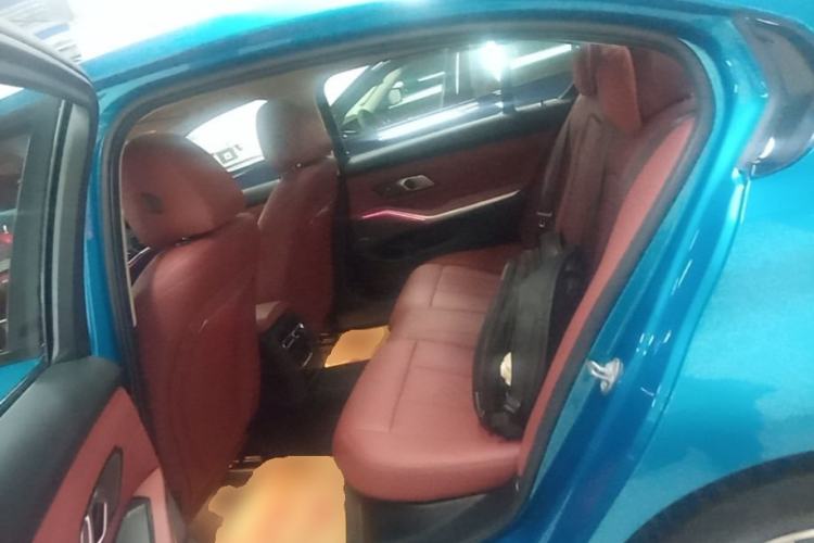 Used BMW i3 2023 eDrive 40 L Midnight Sports Package Left Rear Seat