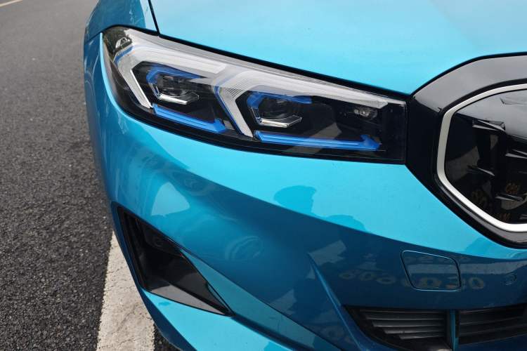 Used BMW i3 2023 eDrive 40 L Midnight Sports Package Right Front Headlight