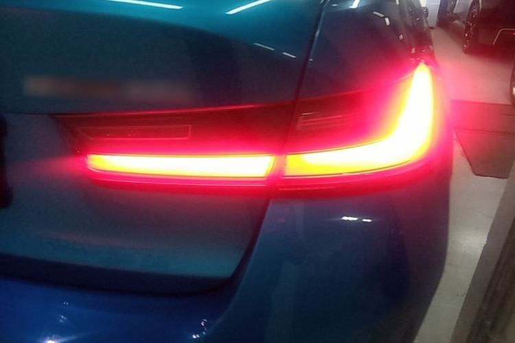 Used BMW i3 2023 eDrive 40 L Midnight Sports Package Right Rear Taillight