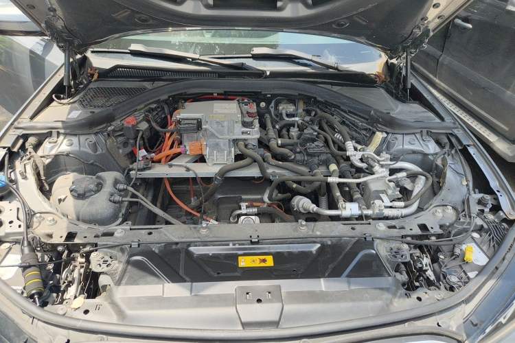 Used BMW i3 2023 eDrive 40 L Midnight Edition Engine Bay