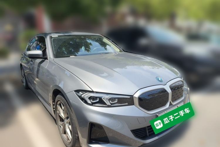 Used BMW i3 2023 eDrive 40 L Midnight Edition Front Right 45 Deg