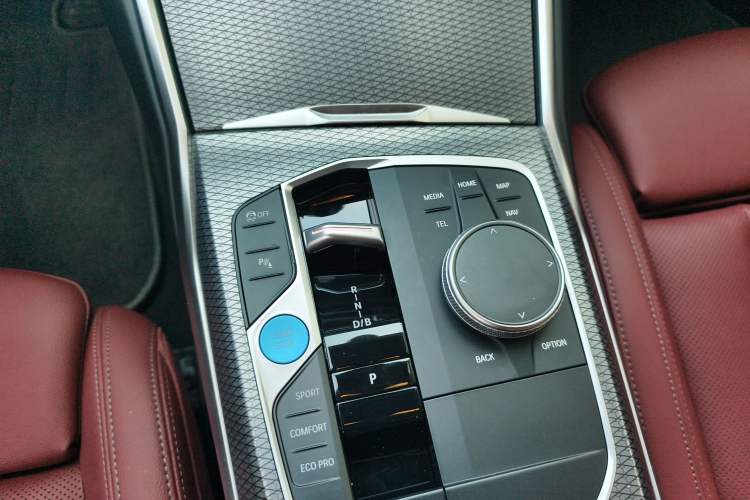 Used BMW i3 2023 eDrive 40 L Midnight Edition Gear Lever